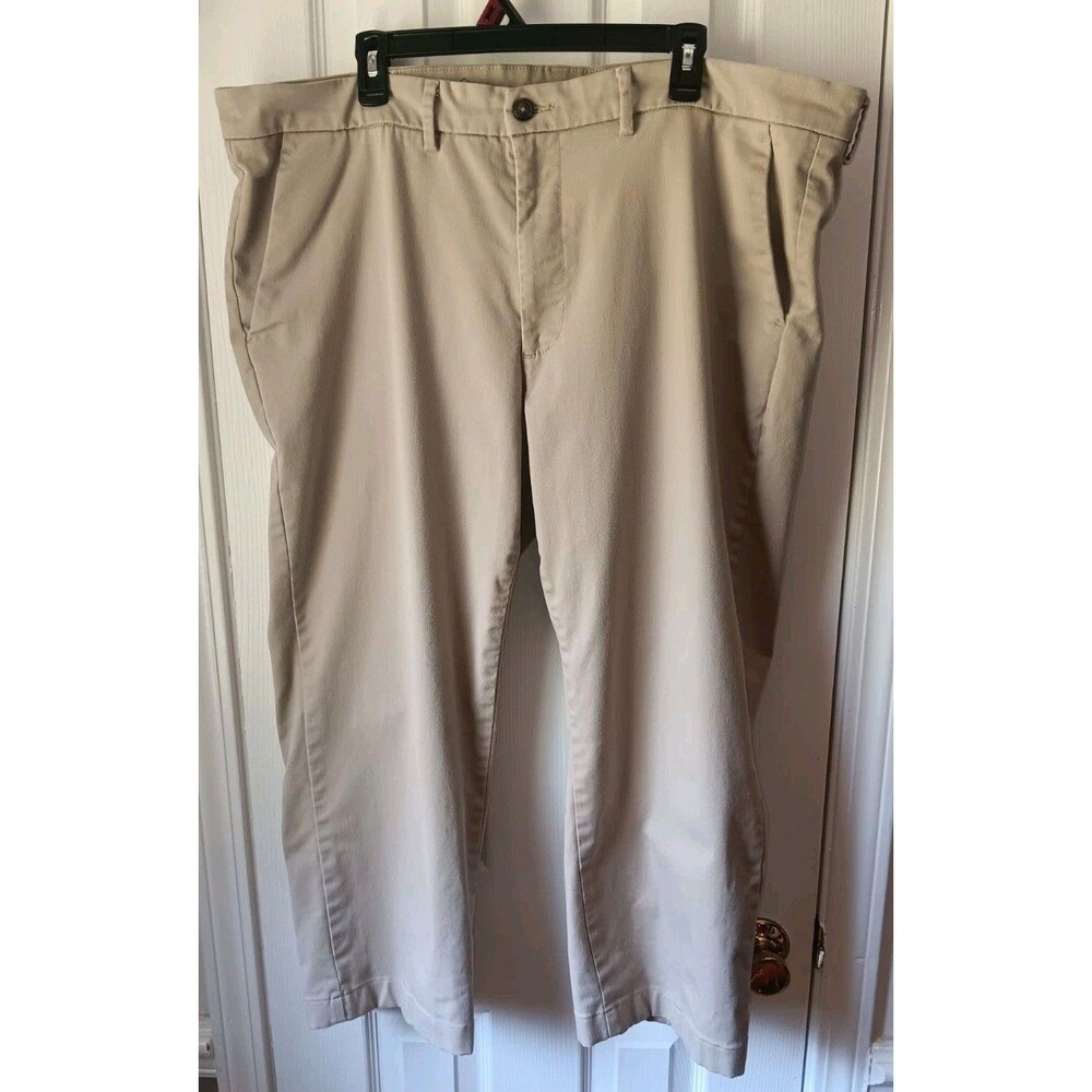 Men's St John's Bay Khaki Pants Size 44x38 Temp Flex